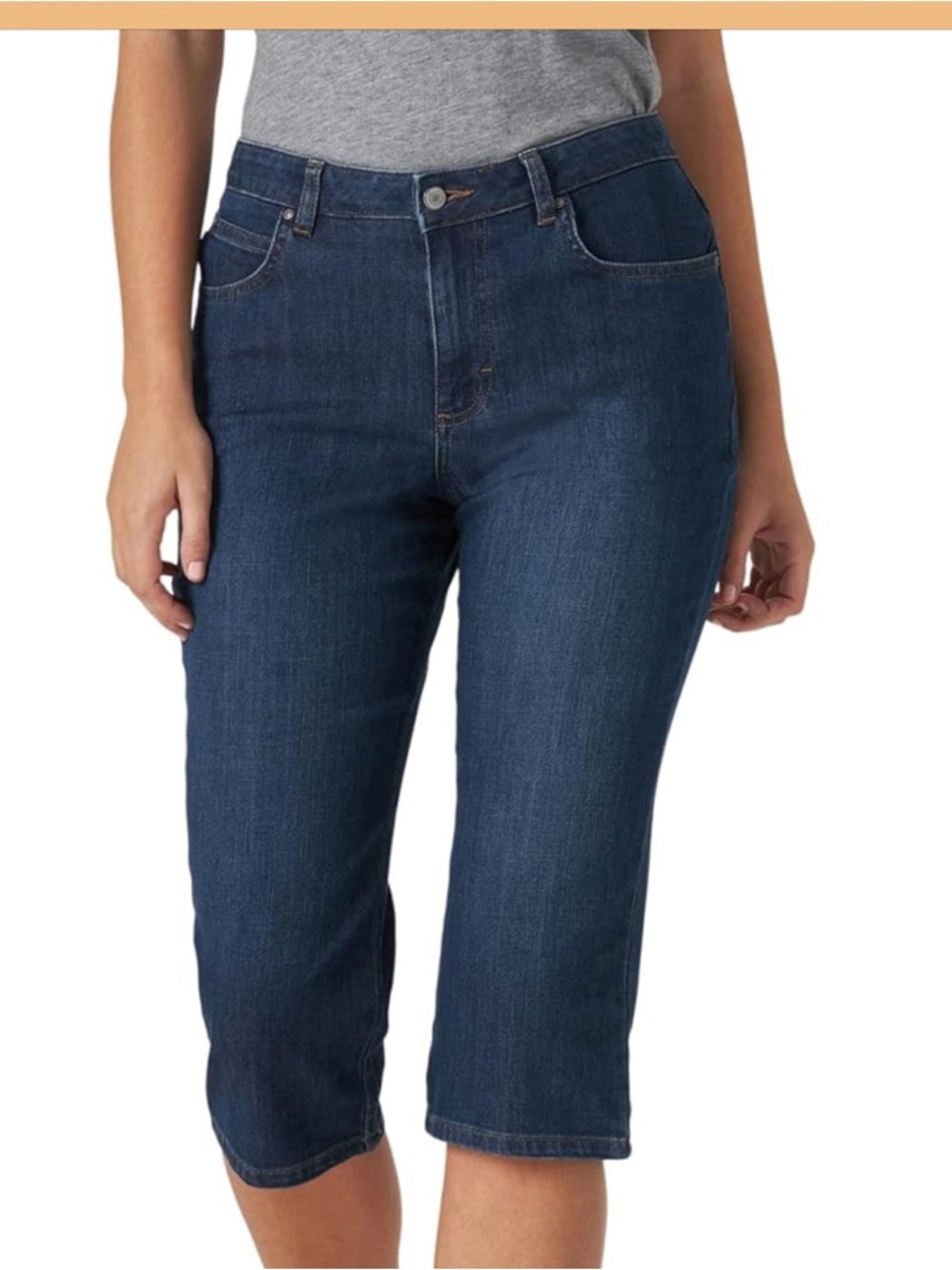 Women’s Short Dark Blue Capri Jeans